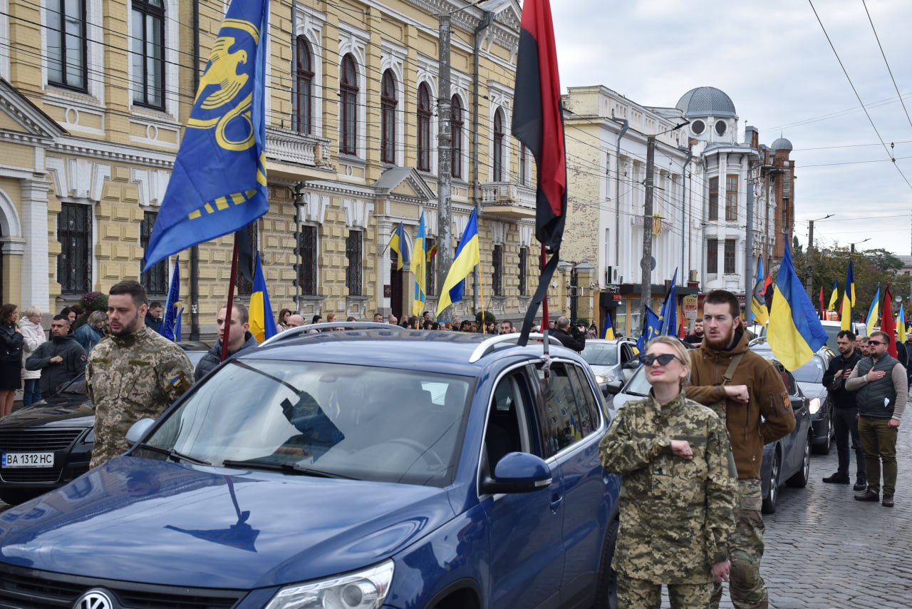 У центрі Кропивницького вперше вшанували полеглого воїна