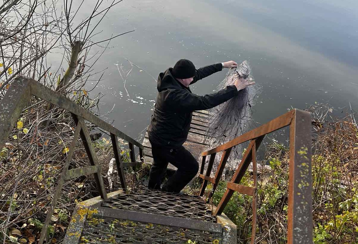 Двоє браконьєрів на Кіровоградщині попалися разом з уловом