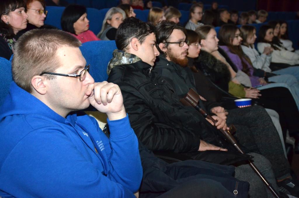 У Кропивницькому презентували документальний фільм “Шлях воїна”