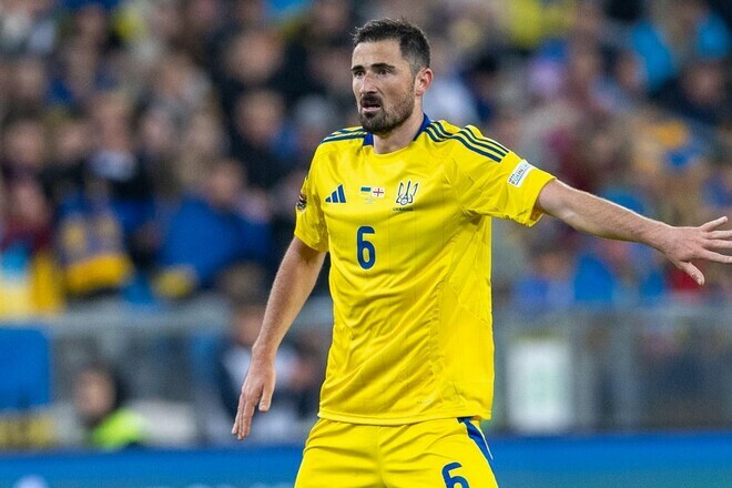 Олександрiя пропонує вдвiчi пiдвищити зарплату Калюжному