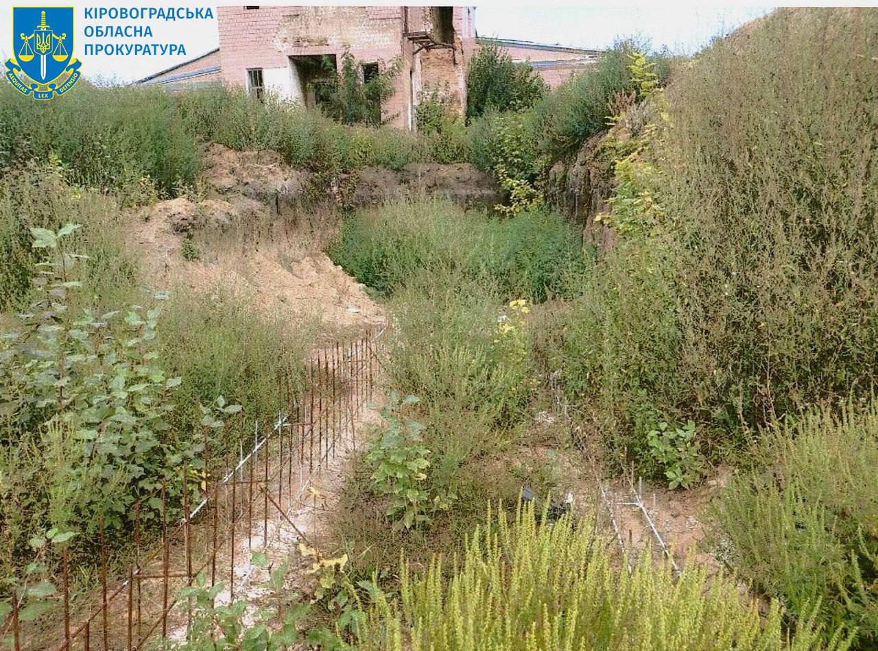На Кiровоградщинi iнженеру з технiчного нагляду повiдомили про пiдозру через недбалість