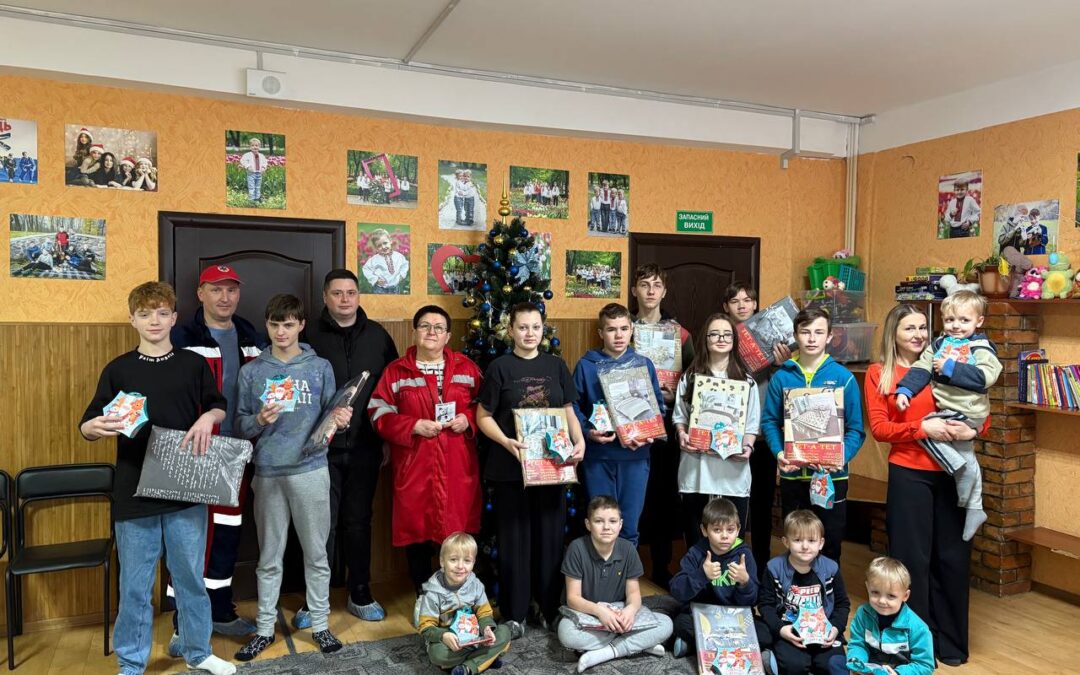 Медики Кіровоградщини подарували святковий настрій вихованцям дитячого будинку “Наш дім”