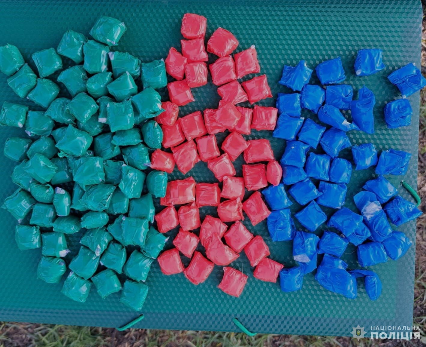 На Кіровоградщині викрили 22-річного наркозбувача