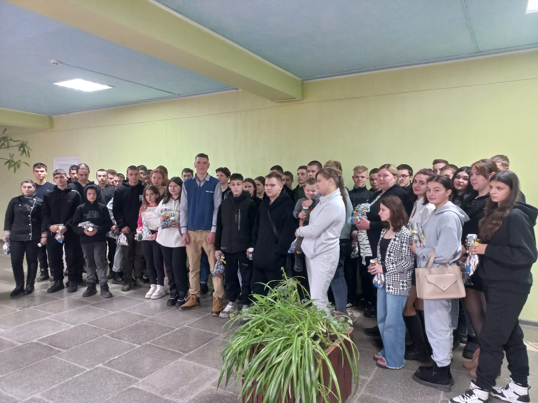 До учнів кропивницького профтехучилища завітав Миколай