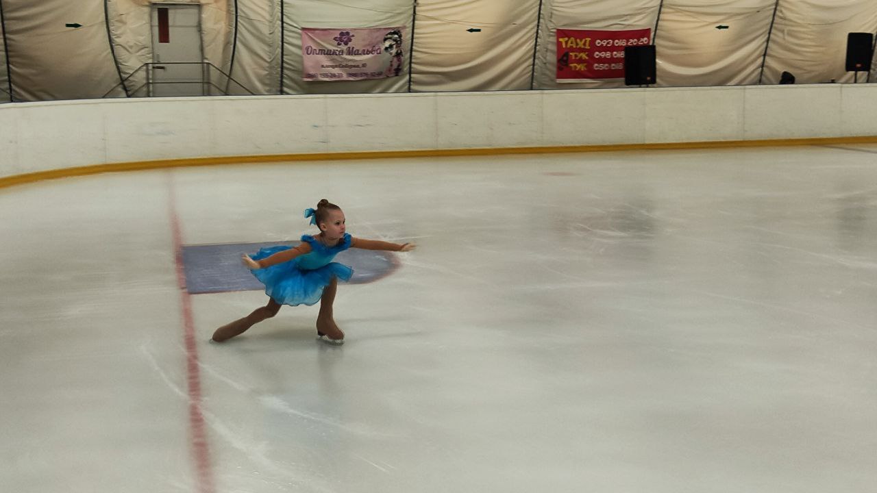 Всеукраїнськi змагання з фiгурного катання вiдбулися на Кiровоградщинi
