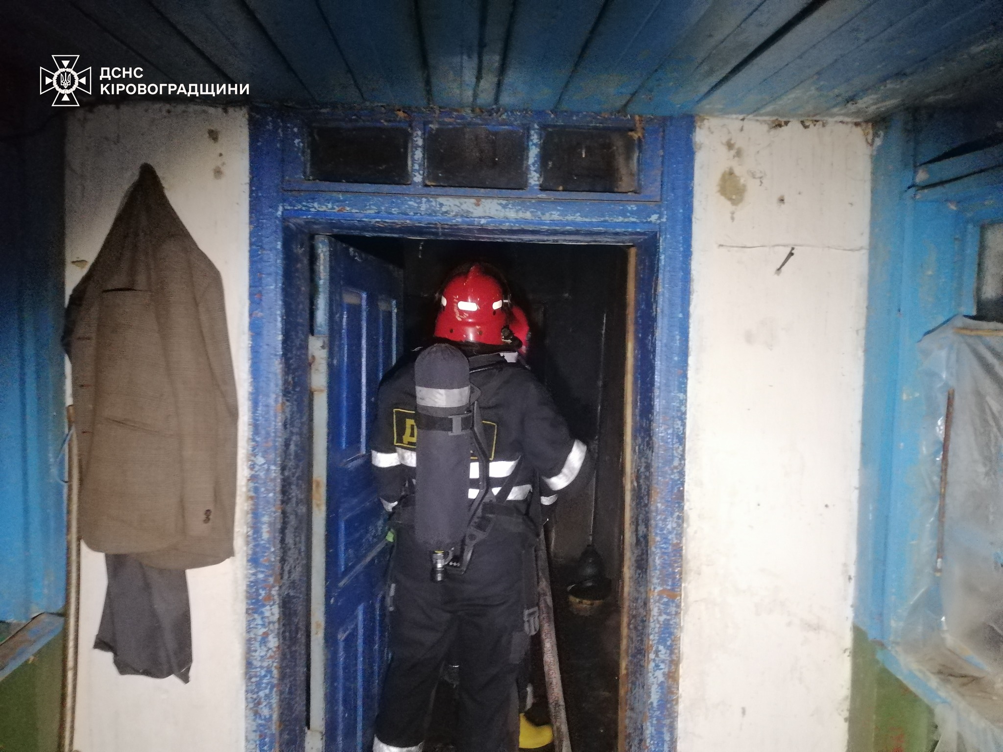 Тiла двох людей знайшли пiд час пожежi на Кiровогращини