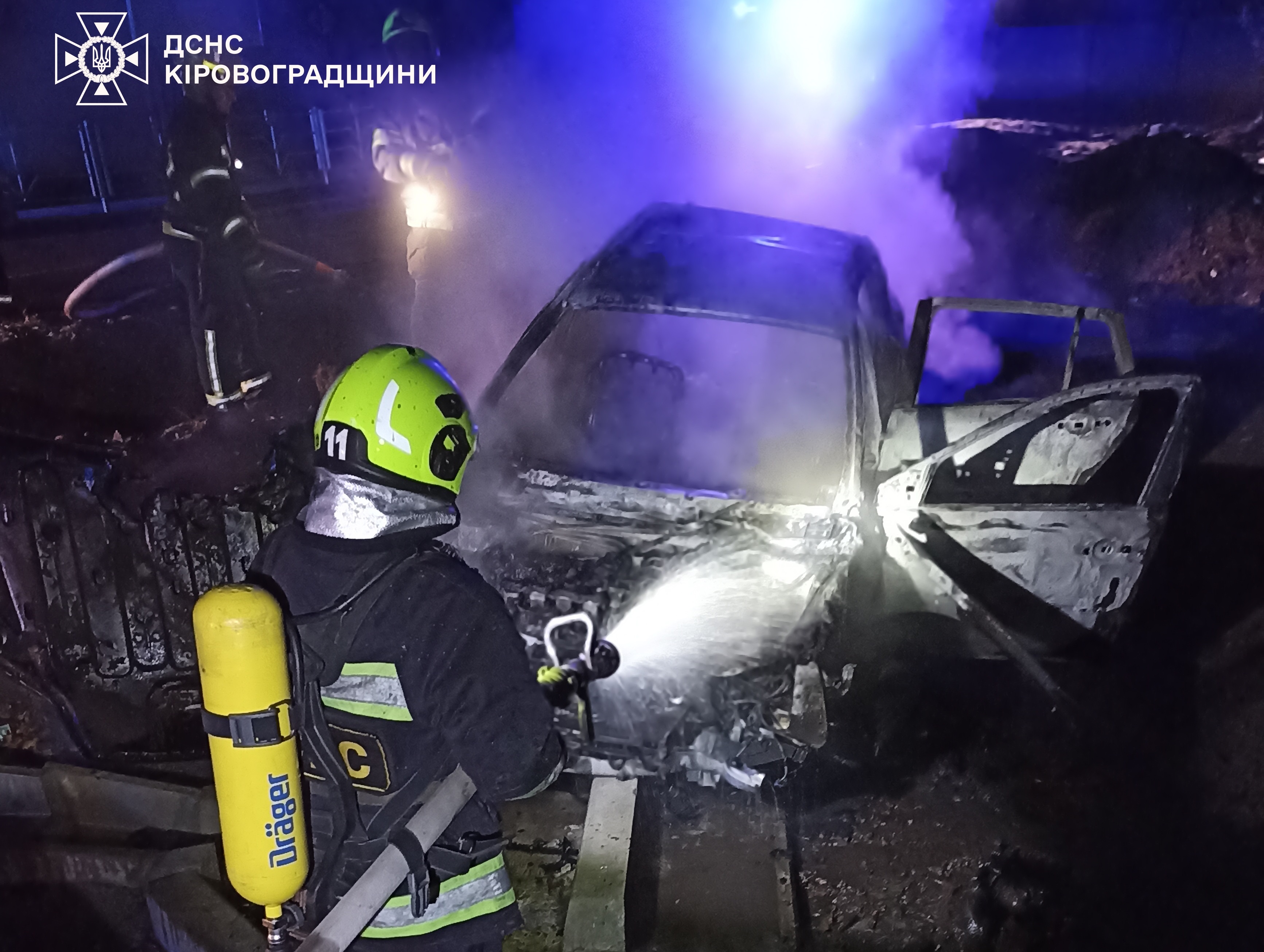 На Кіровоградщині горів легковик Renault