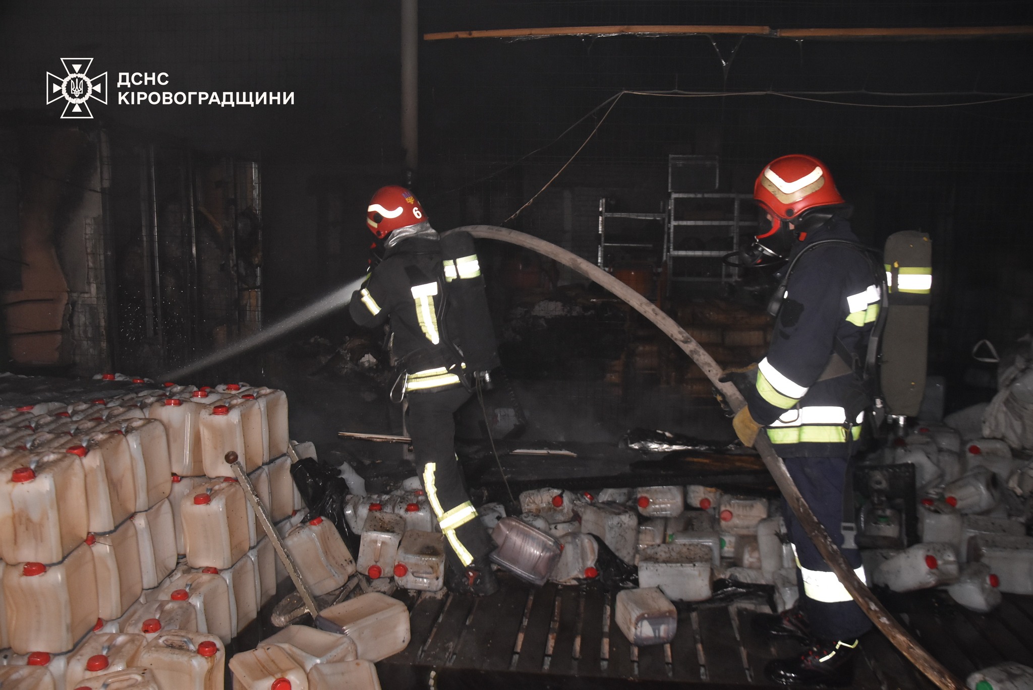 У громаді на Кіровоградщині сплахнуло складське приміщення