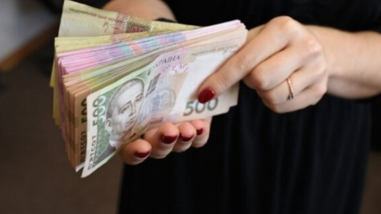 Багатодітна жителька Кіровоградщини надурила управління соцзахисту