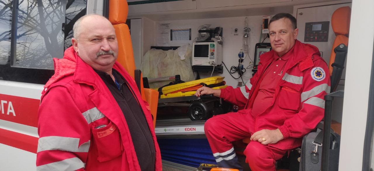 Парамедики Кiровоградщини успiшно прийняли пологи вдома