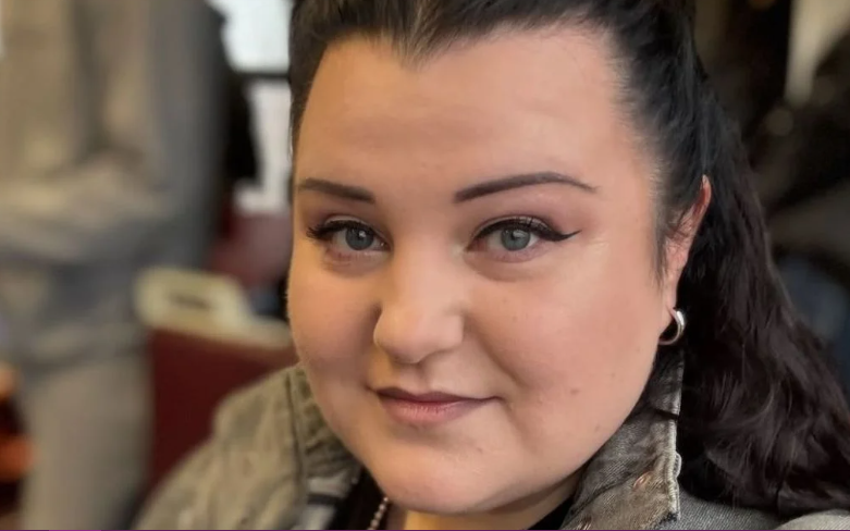 Спiвачка з Кiровоградщини розповiла як готується до материнства