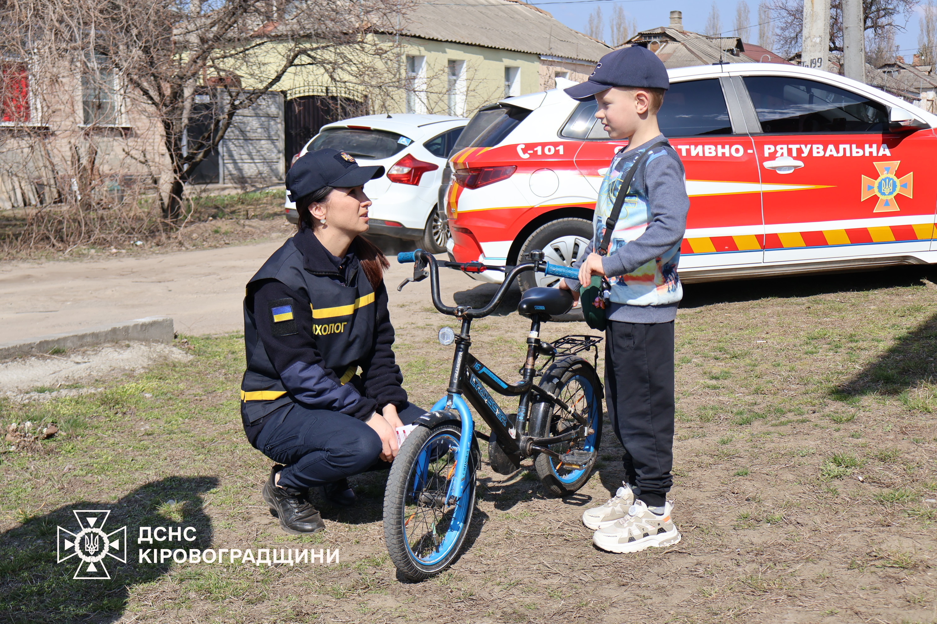 У Кропивницькому рятувальники продовжують ліквідовувати наслідки ворожої атаки