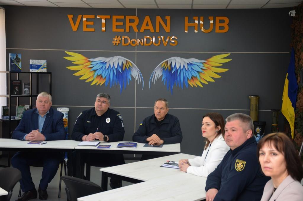 У Кропивницькому відкрили ветеранський хаб та Центр національно-патріотичного виховання