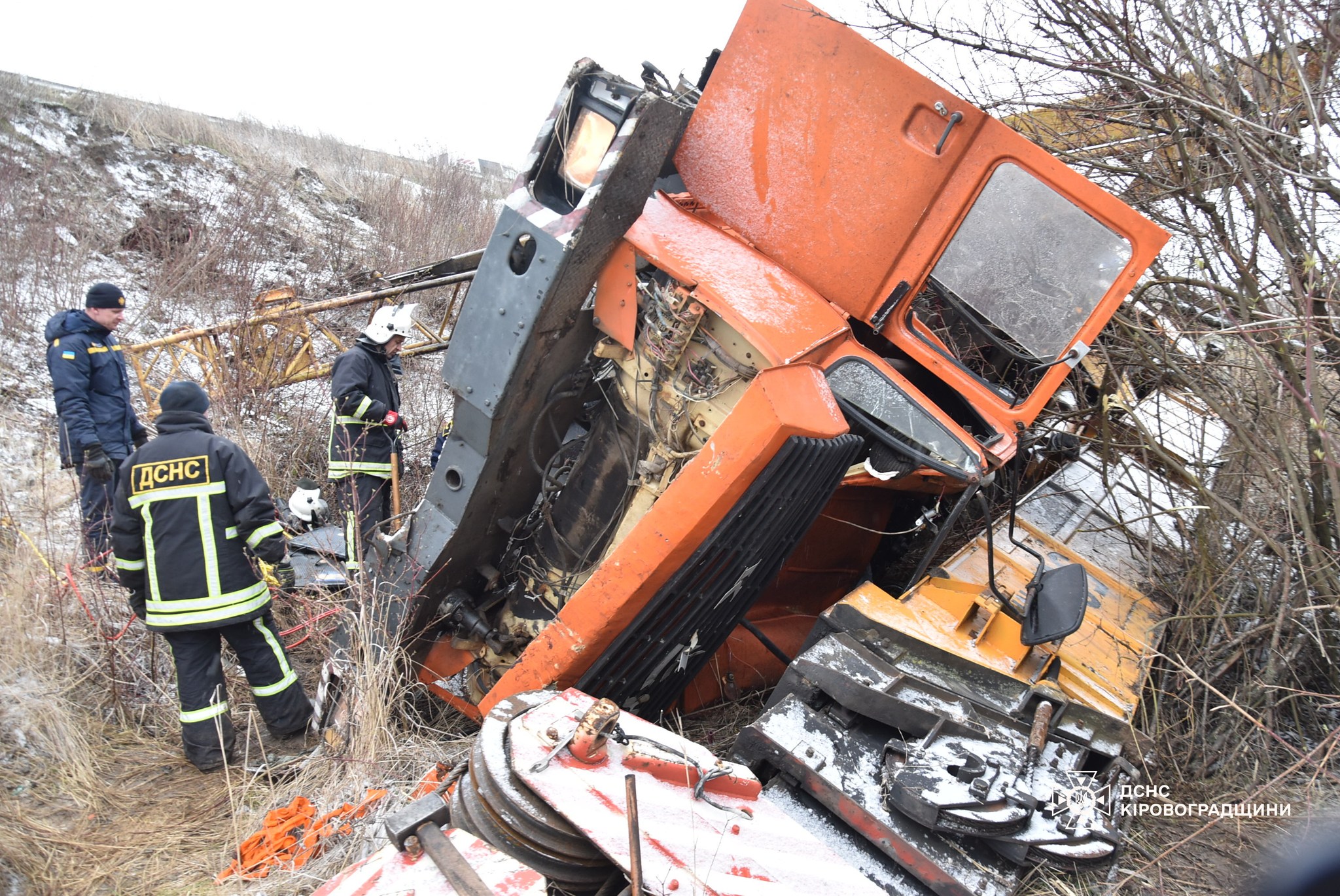 У Кропивницькому районі під час ДТП постраждав водій крану