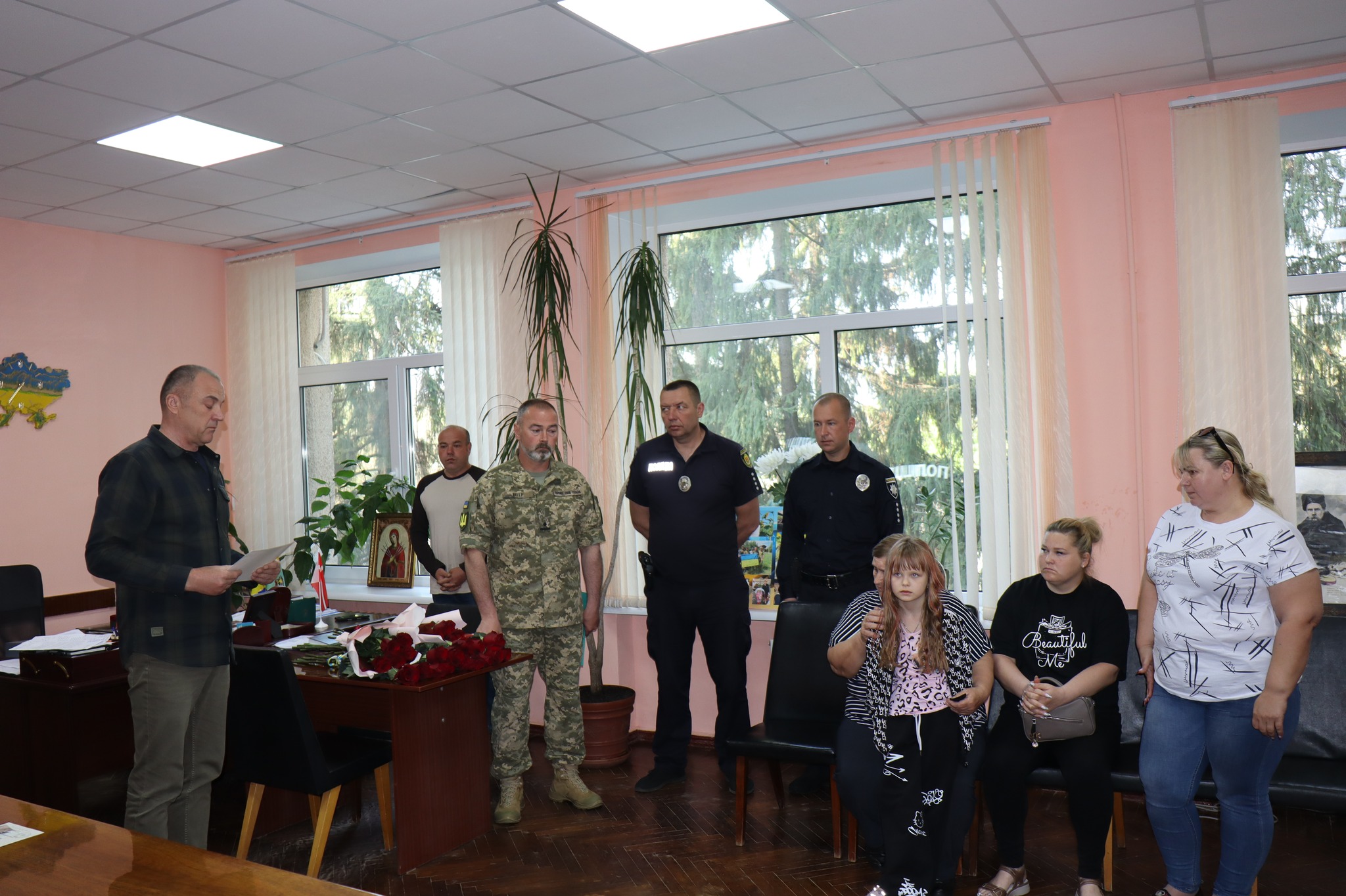 На Кіровоградщині рідним загиблих воїнів передали нагороди