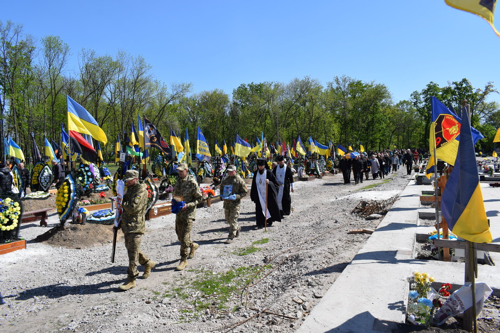У Кропивницькому попрощалися з мужніми Воїнами, які віддали життя в боях за Україну