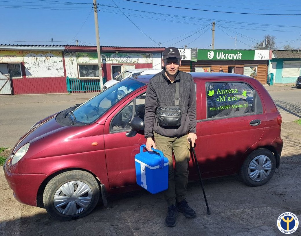Все для здоров’я землякiв: дружина колишнього вiйськового з Кiровоградщини вiдкрила аптеку