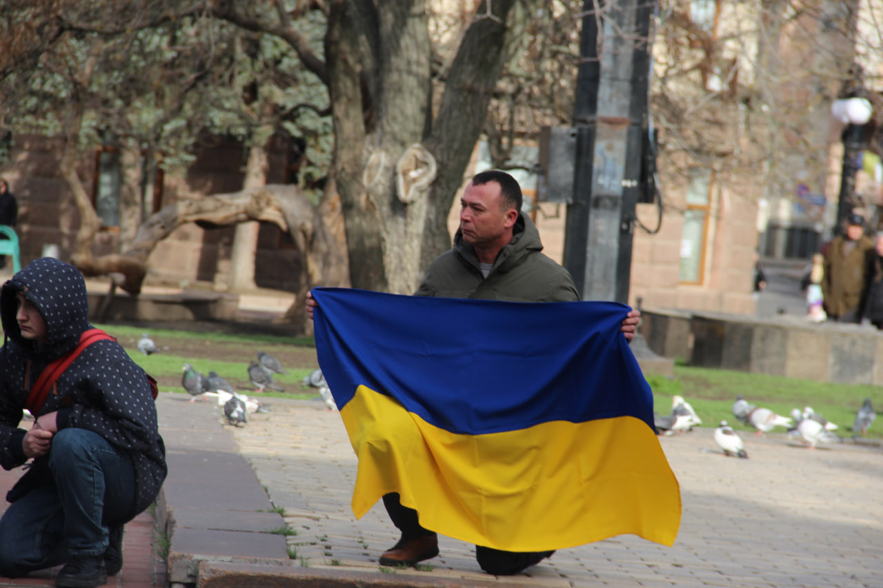 У центрi Кропивницького вiддали шану загиблому воїну (ФОТО)