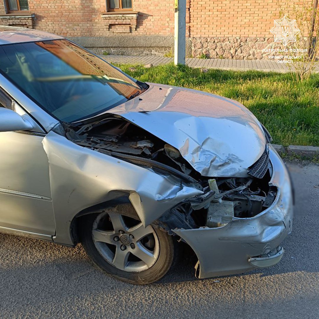 У Кропивницькому водійка Toyota спричинила ДТП