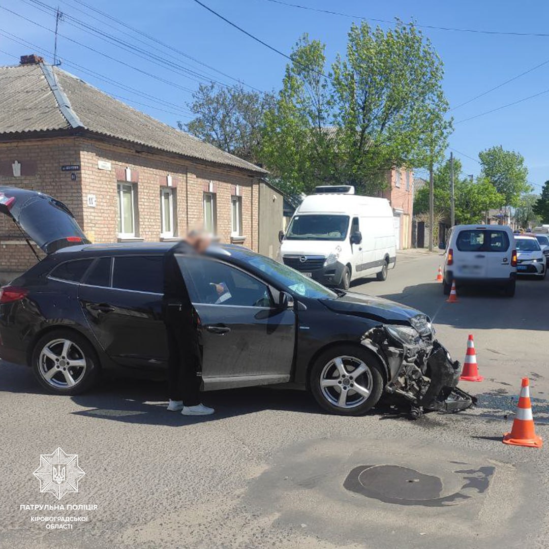 На перехрестi в Кропивницькому сталася ДТП