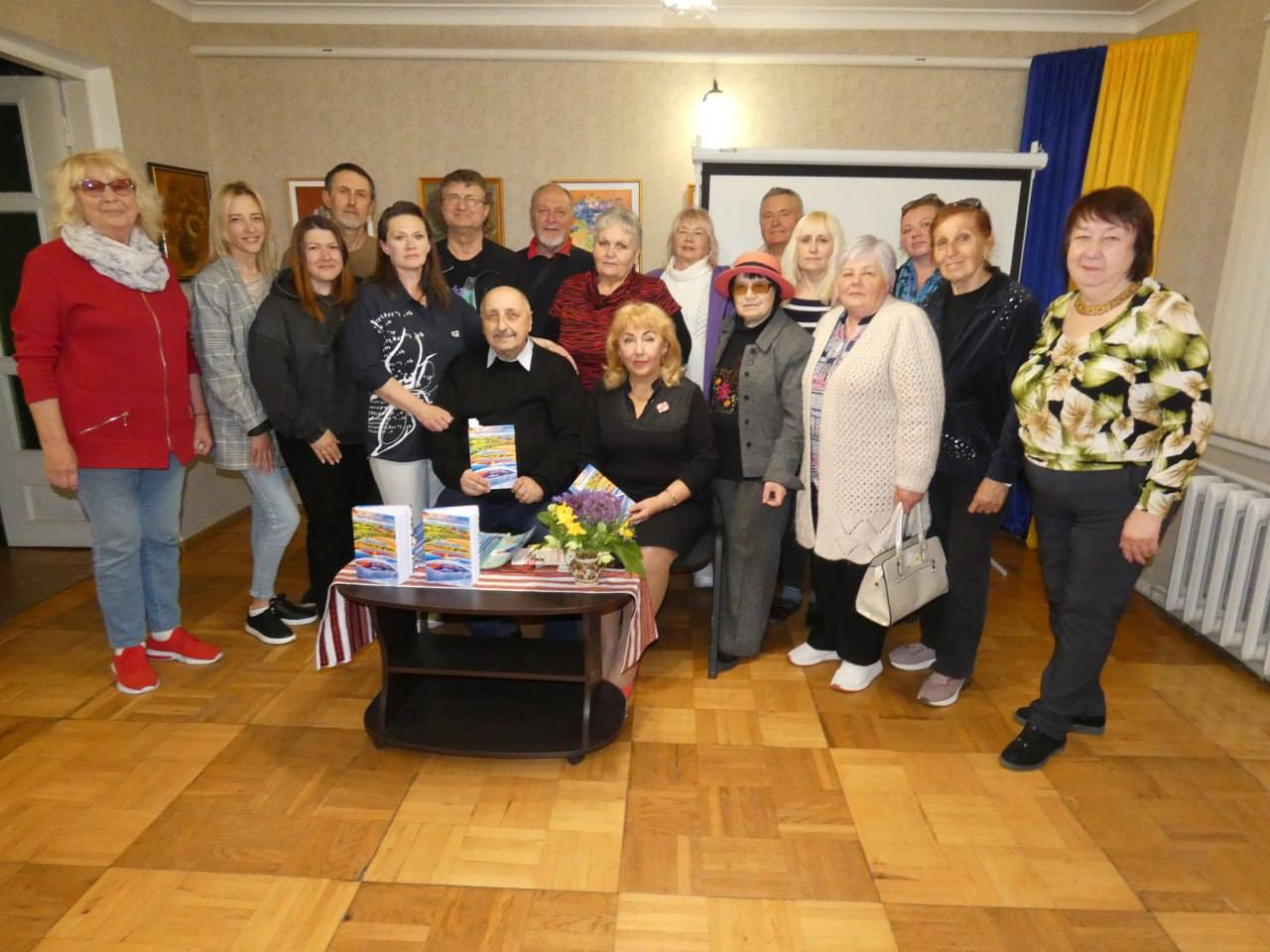 У Кропивницькому вiдбулася творча зустрiч з Анатолiєм Саржевським