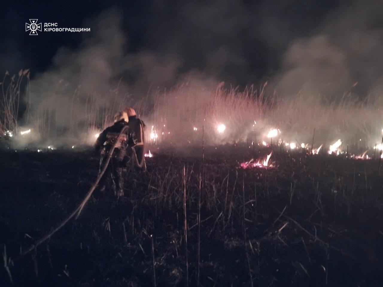 Рятувальникам Кіровоградщини довелося три рази виїжджати на пожежі