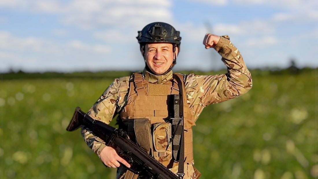 Облрада долучилася до збору коштів на лікування воїна, який зазнав важкої травми на фронті