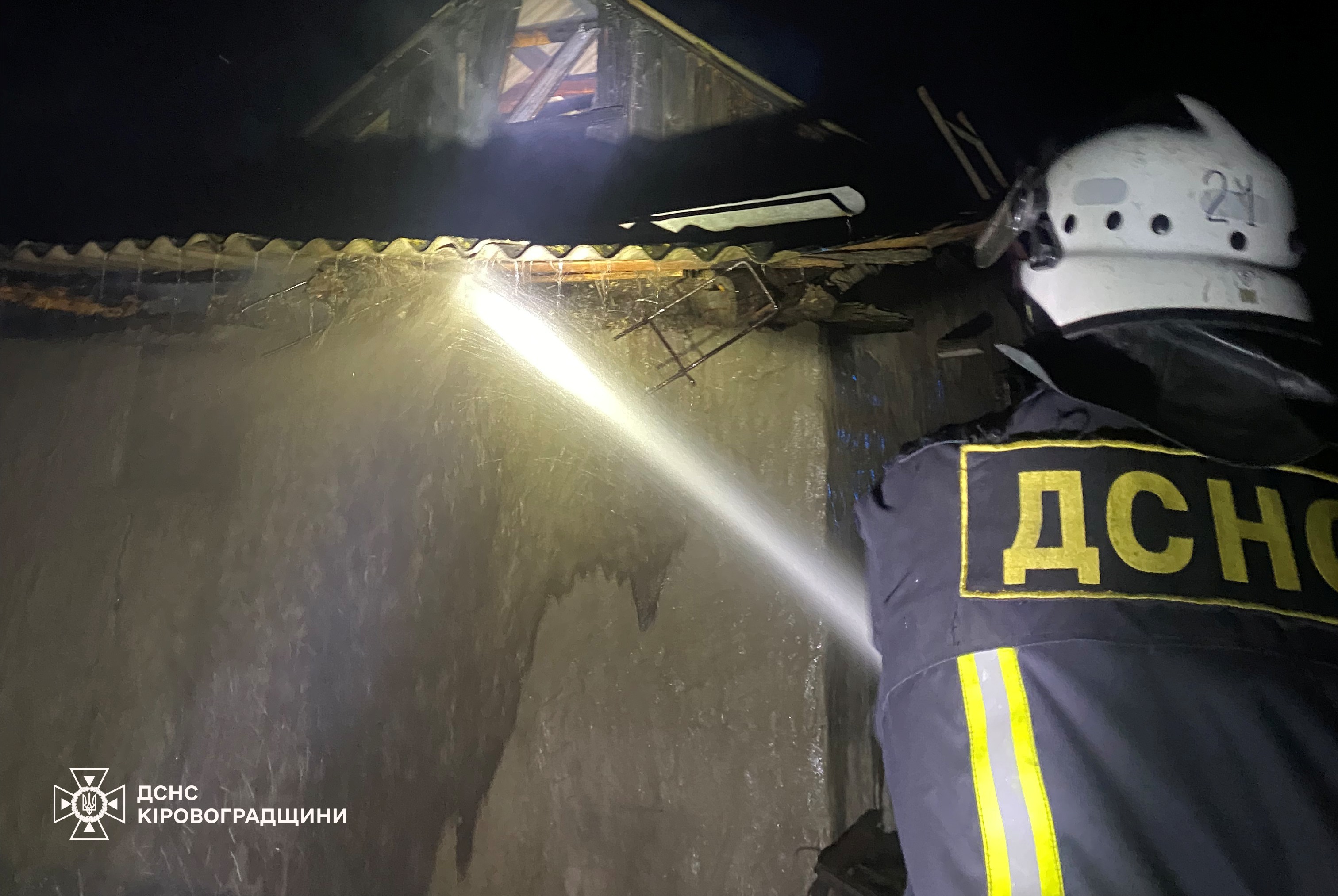 На Кіровоградщині за добу, що минула, рятувальники тричі гасили пожежі