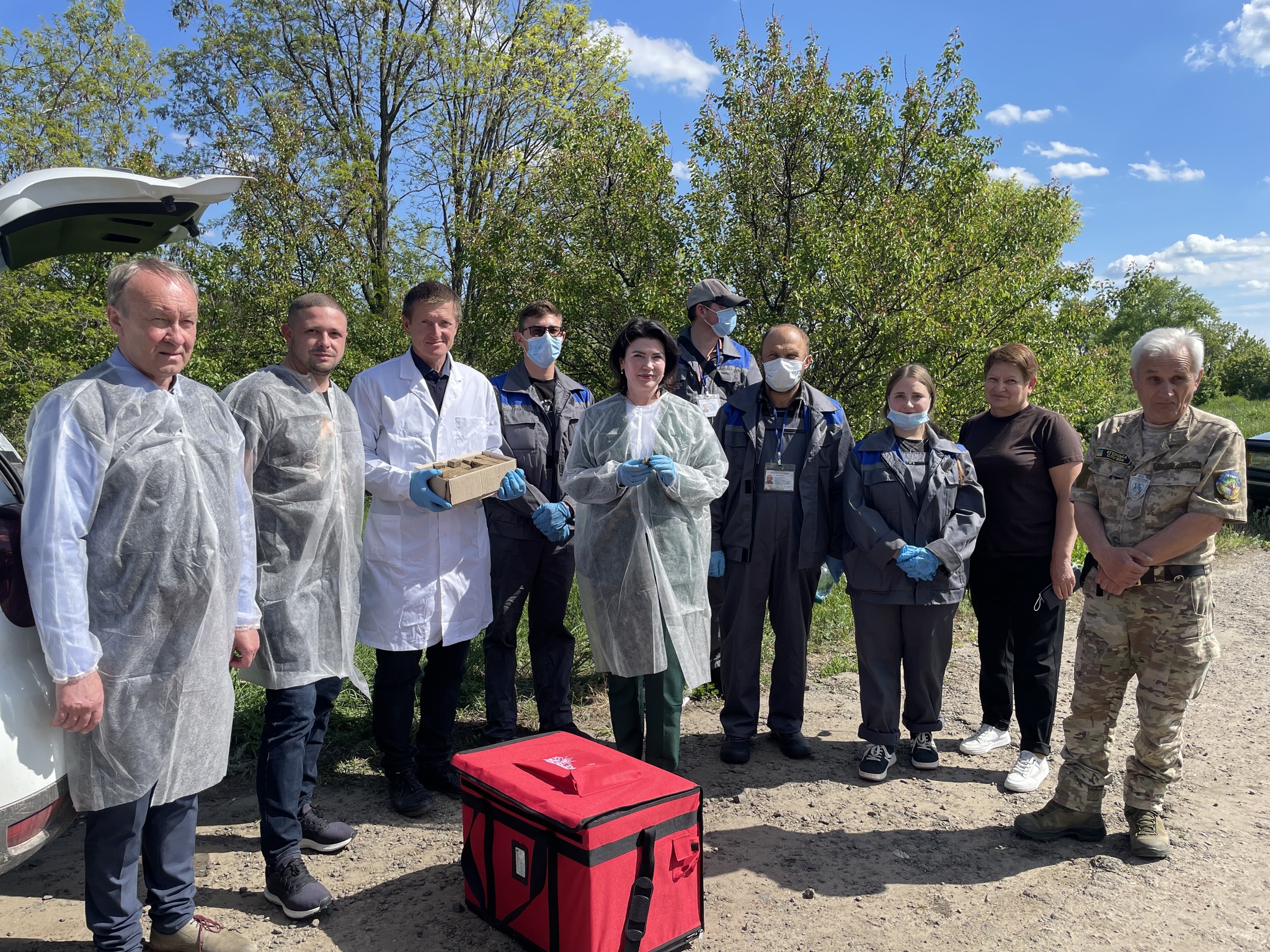 Майже пiвмiльйона приманок проти сказу розклали на Кiровоградщинi