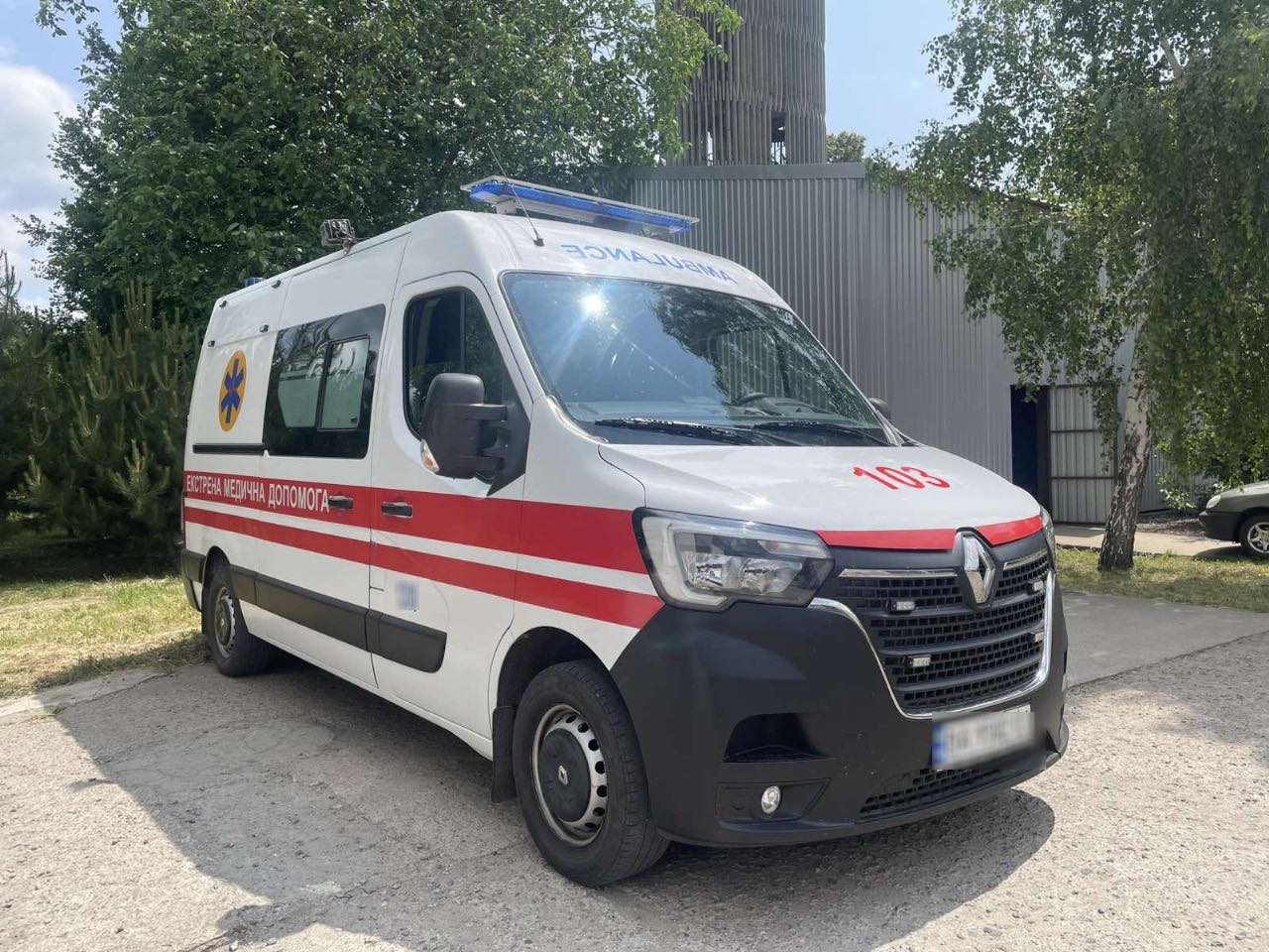 Жителька Кіровоградщини народила у кареті “швидкої”