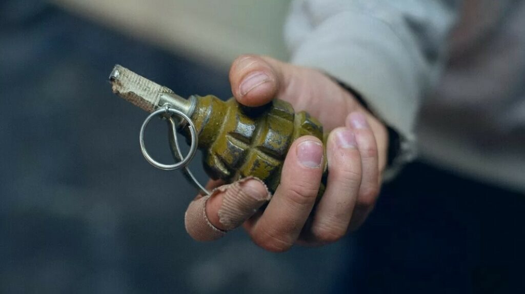 На Кіровоградщині чоловік вирішив “владнати” конфлікт бойовою гранатою