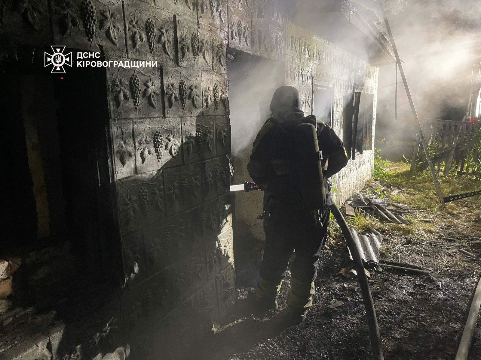 У пожежi на Кiровоградщинi травмувався чоловiк