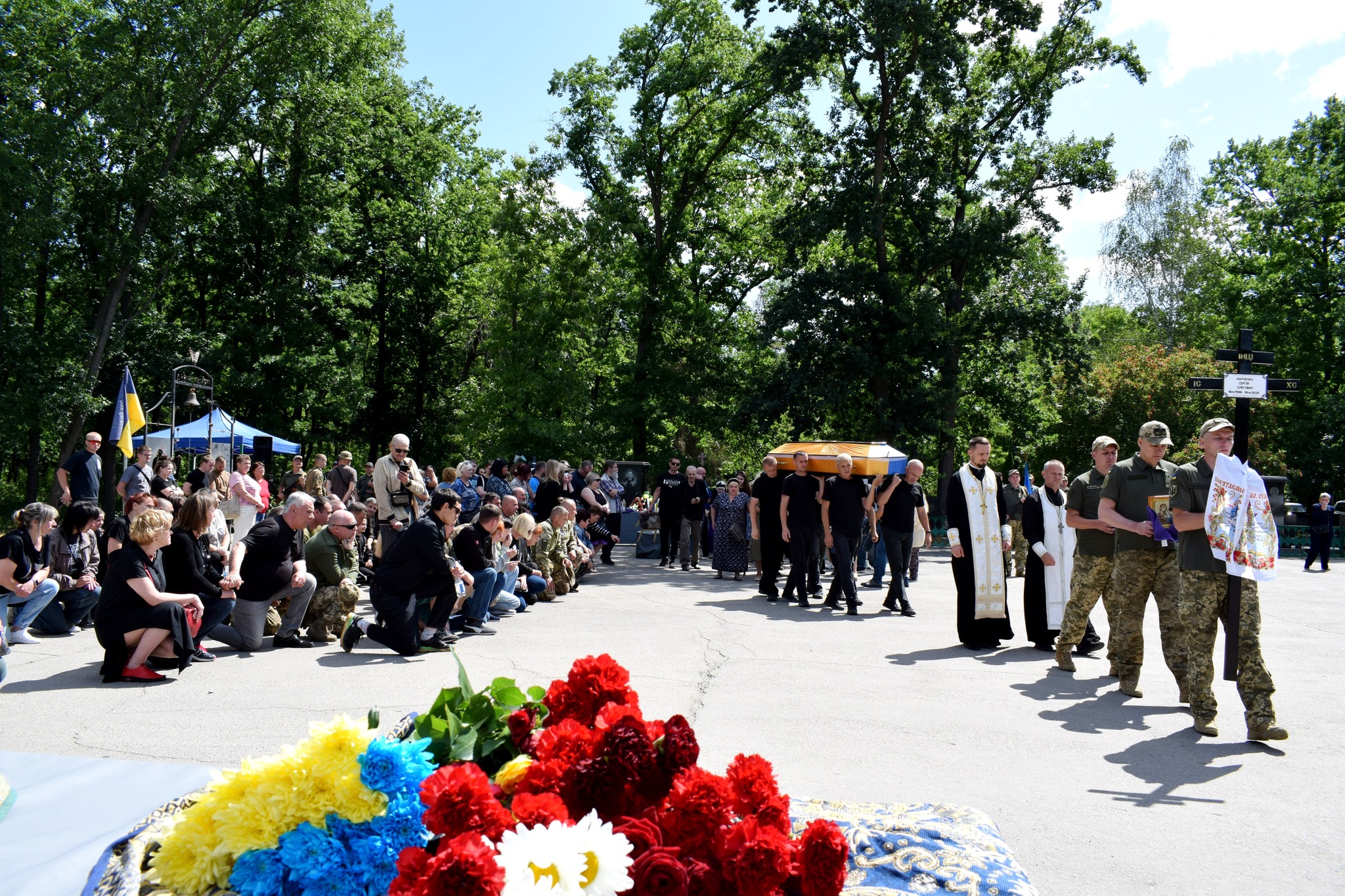 У Кропивницькому попрощалися з відважними Героями-захисниками