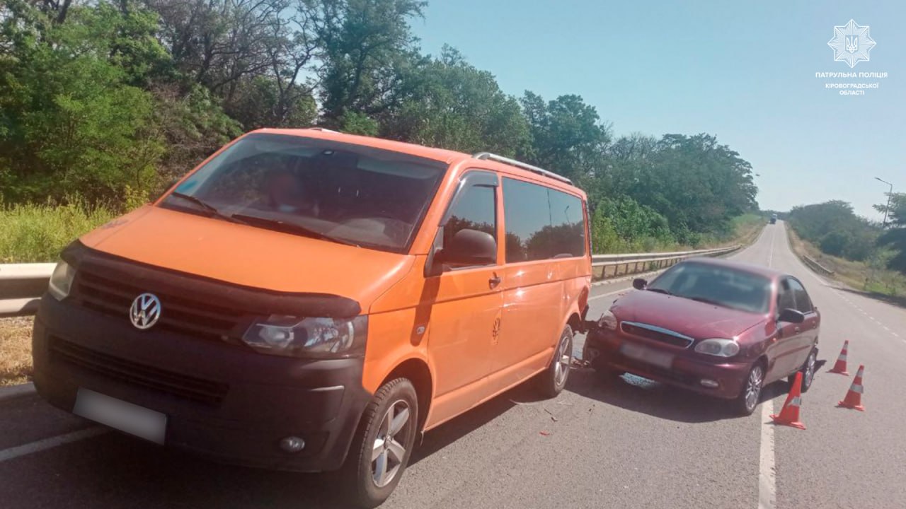 Неподалік Кропивницького водійка Ланосу скоїла ДТП