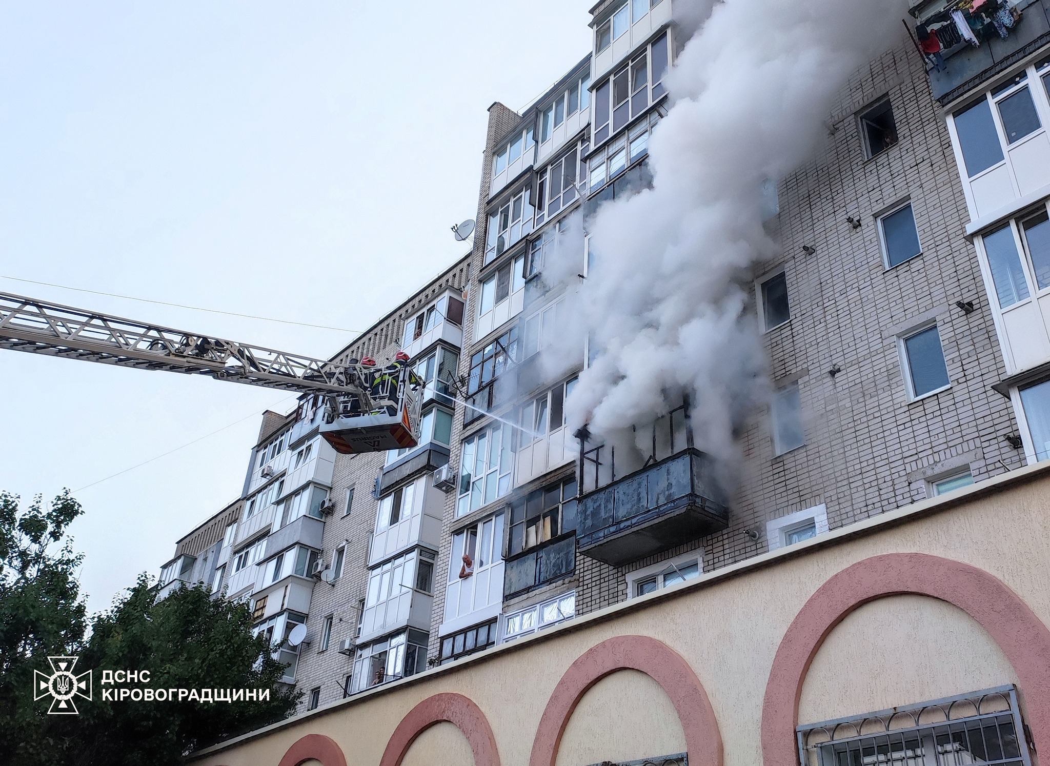 У Кропивницькому на свiтанку горiла квартира в багатоповерхiвцi