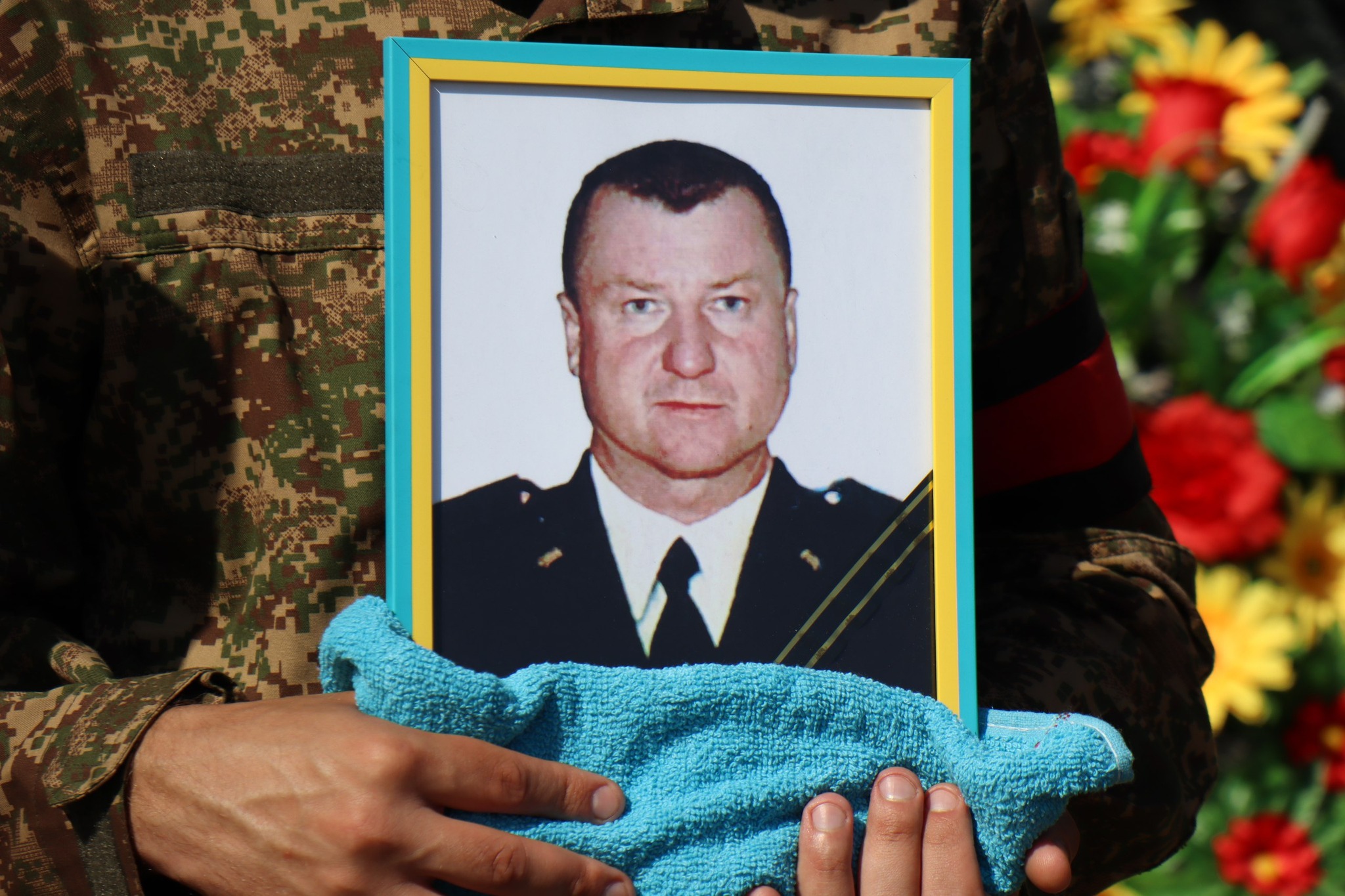 У громаді на Кіровоградщині віддали останню шану Герою