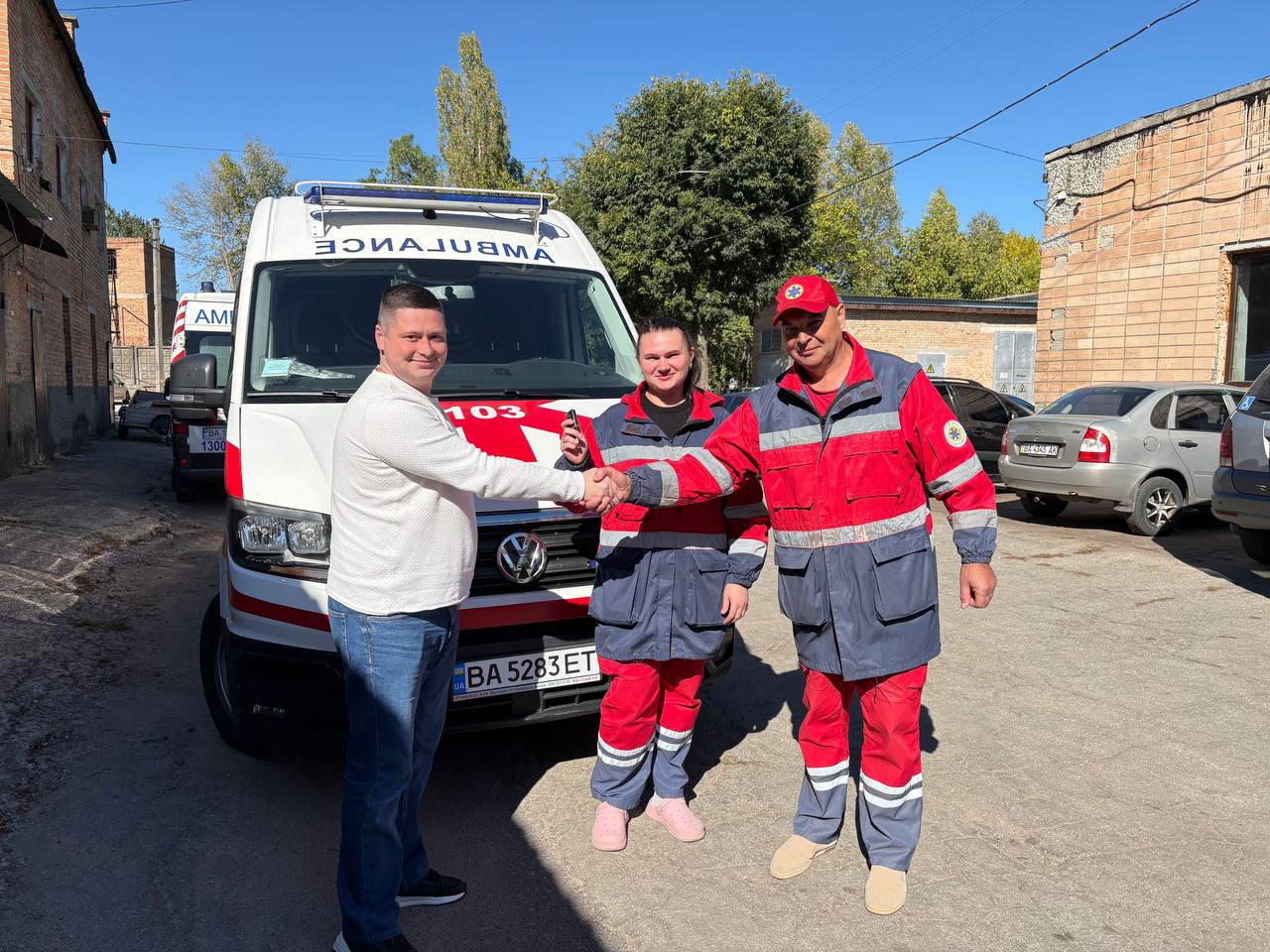 Екстренна служба на Кіровоградщині отримала сучасний реанімобіль