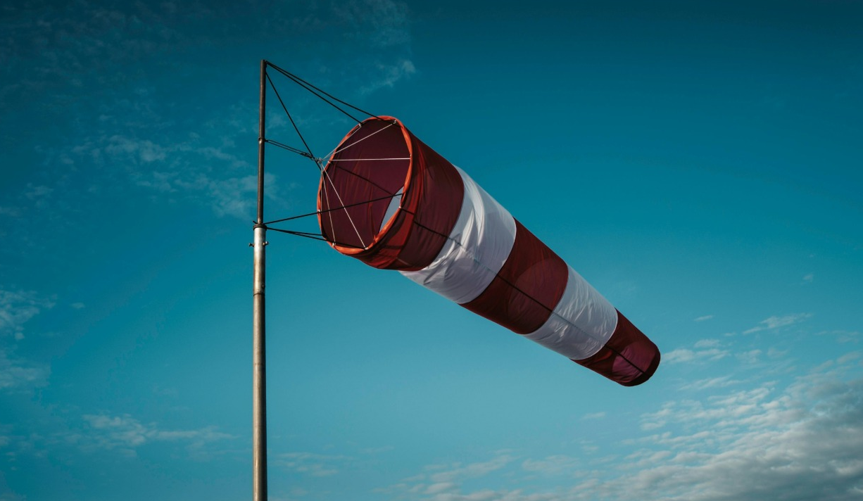 На Кіровоградщині сьогодні вітряно та невеликий дощ