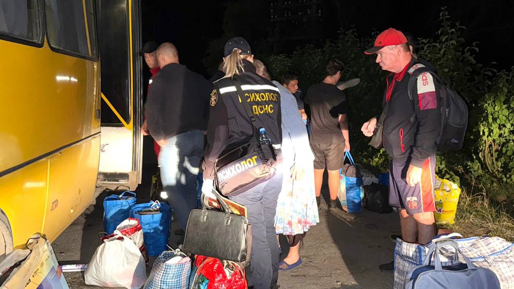 У трьох громадах Кіровоградщини вночі прийняли переселенців з Донеччини