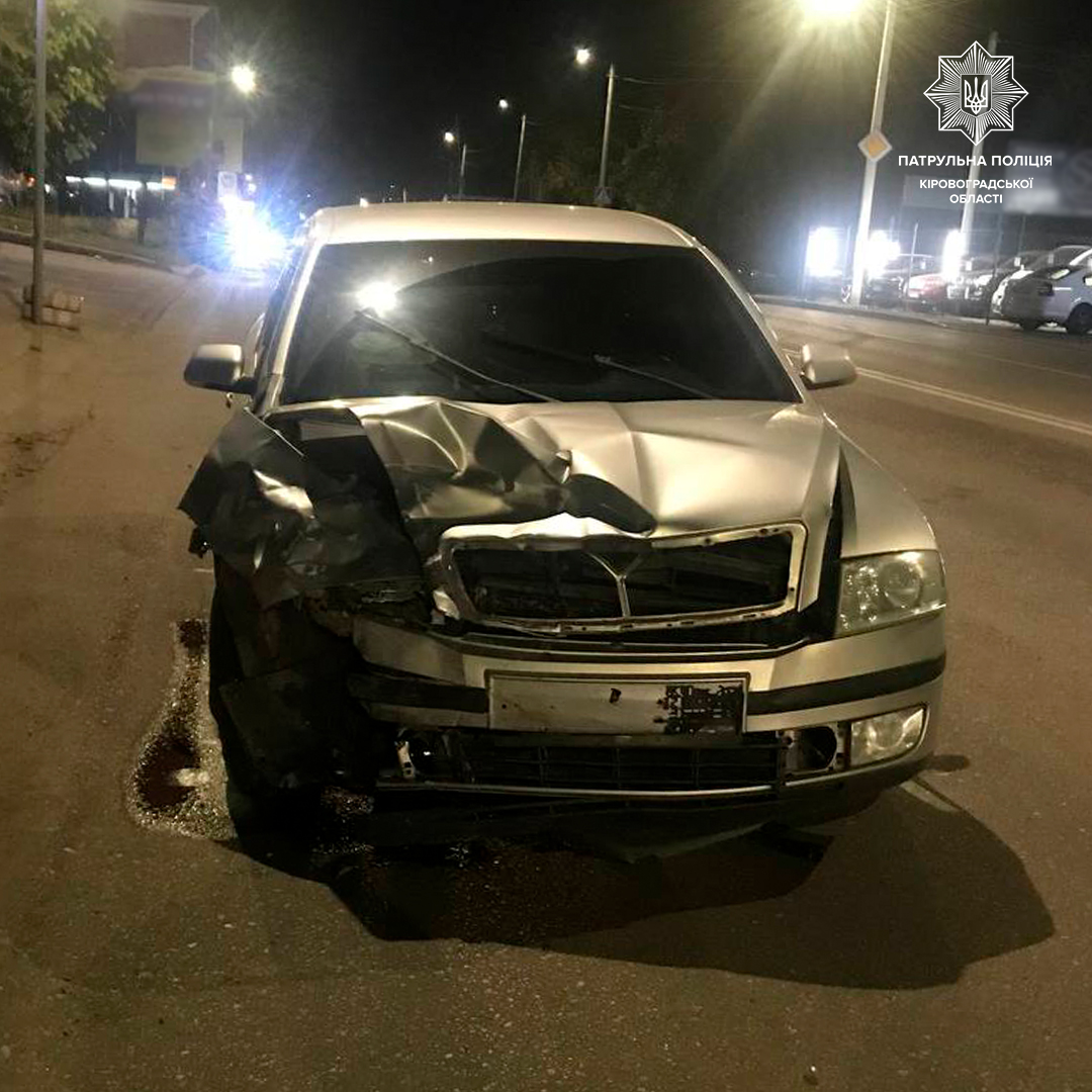 У Кропивницькому водій Toyota не побачив автівку, що їхала поруч