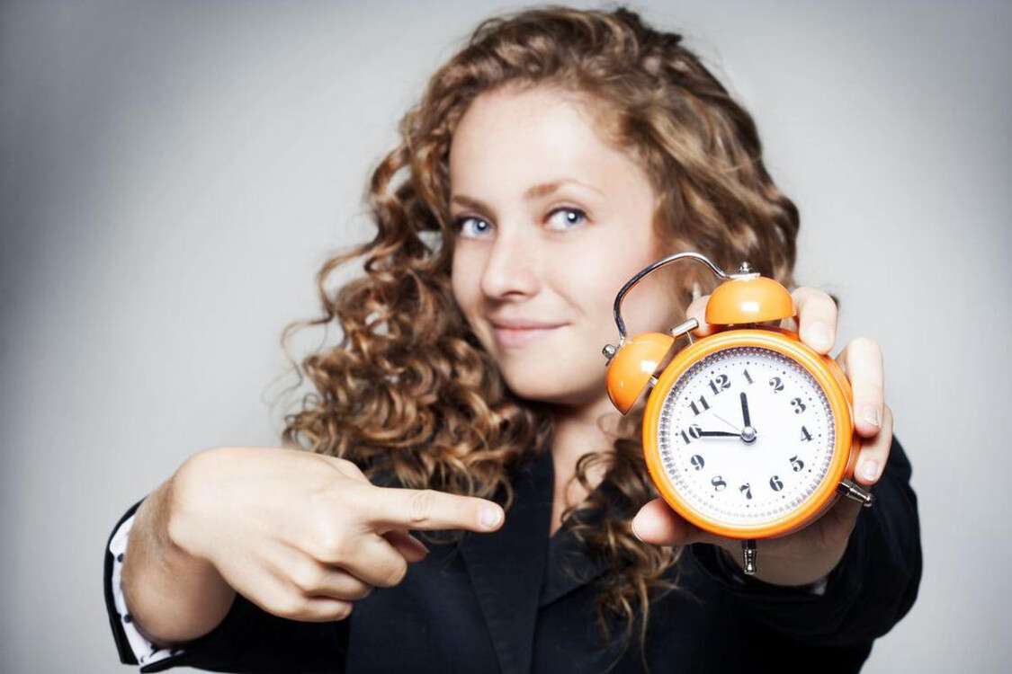 На вихідних жителі Кіровоградщини та вся країна перейдуть на зимовий час