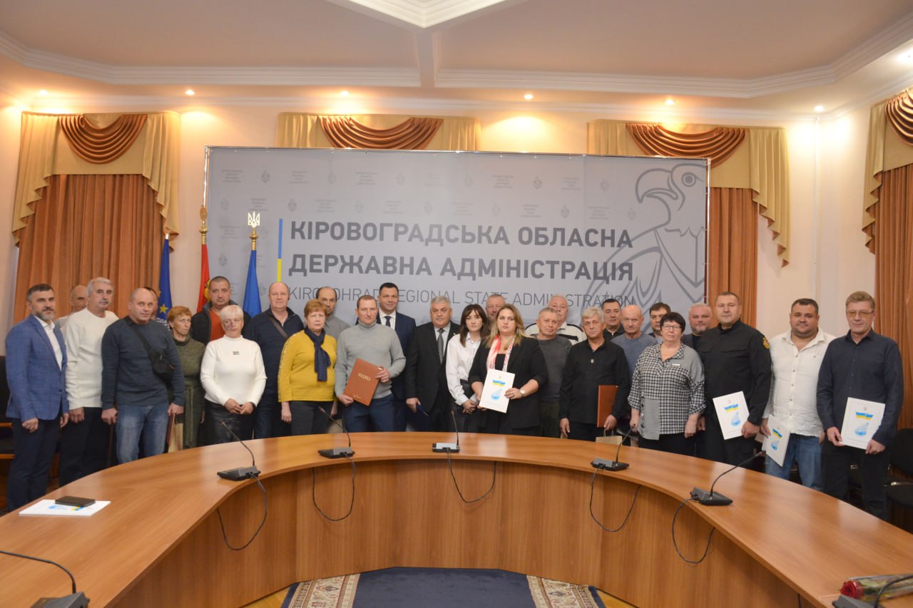 На Кіровоградщині відзначили працівників автомобільної та дорожньої галузей