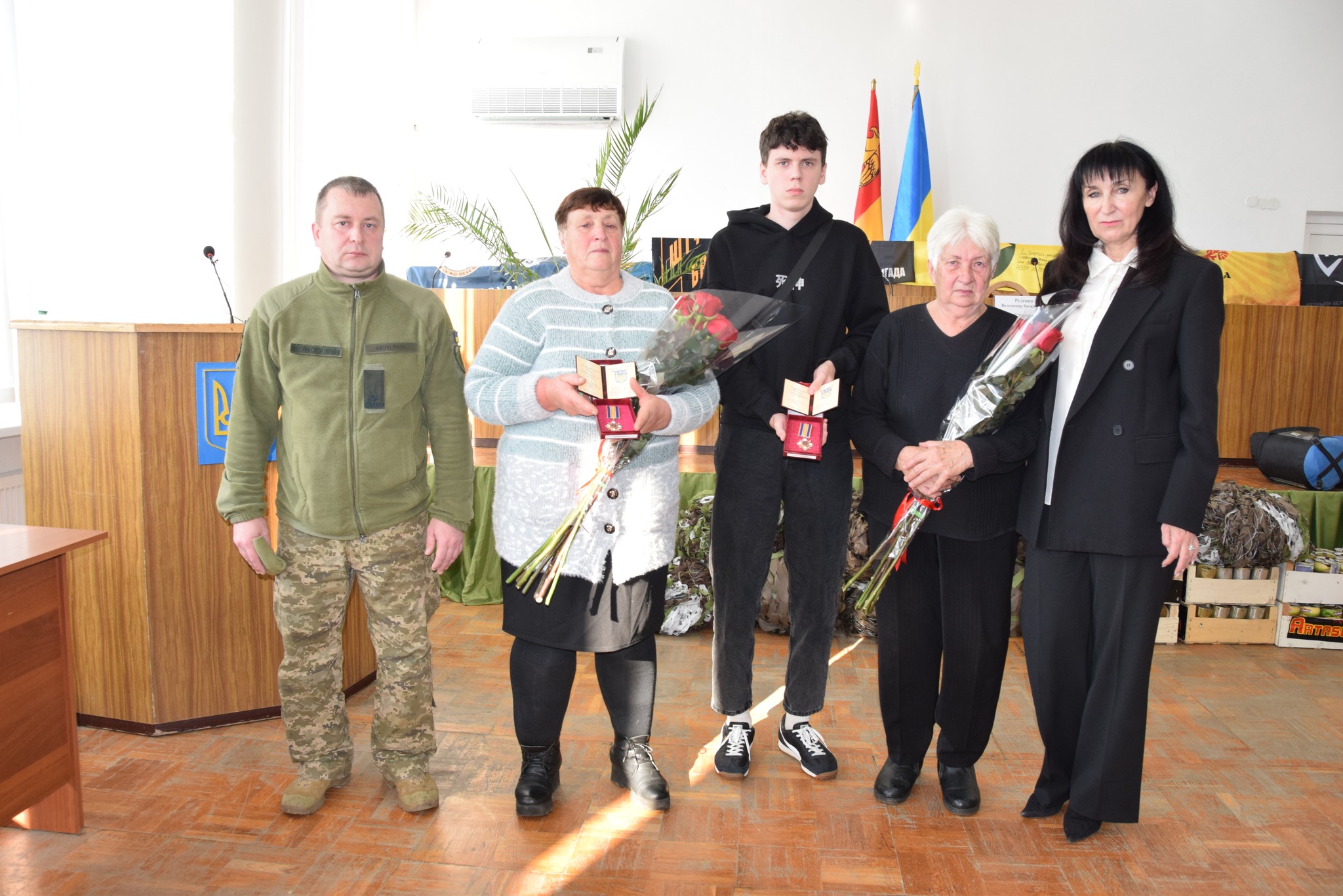 Родинам загиблих захисникiв з Кiровоградщини вручили нагороди