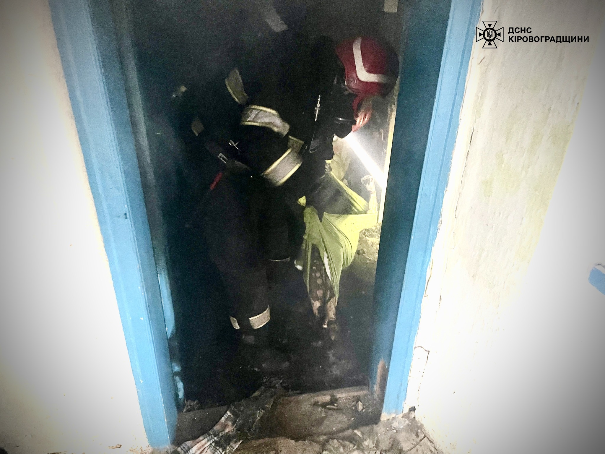 У пожежi на Кiровоградщинi загинула дiвчинка, троє дорослих травмовано