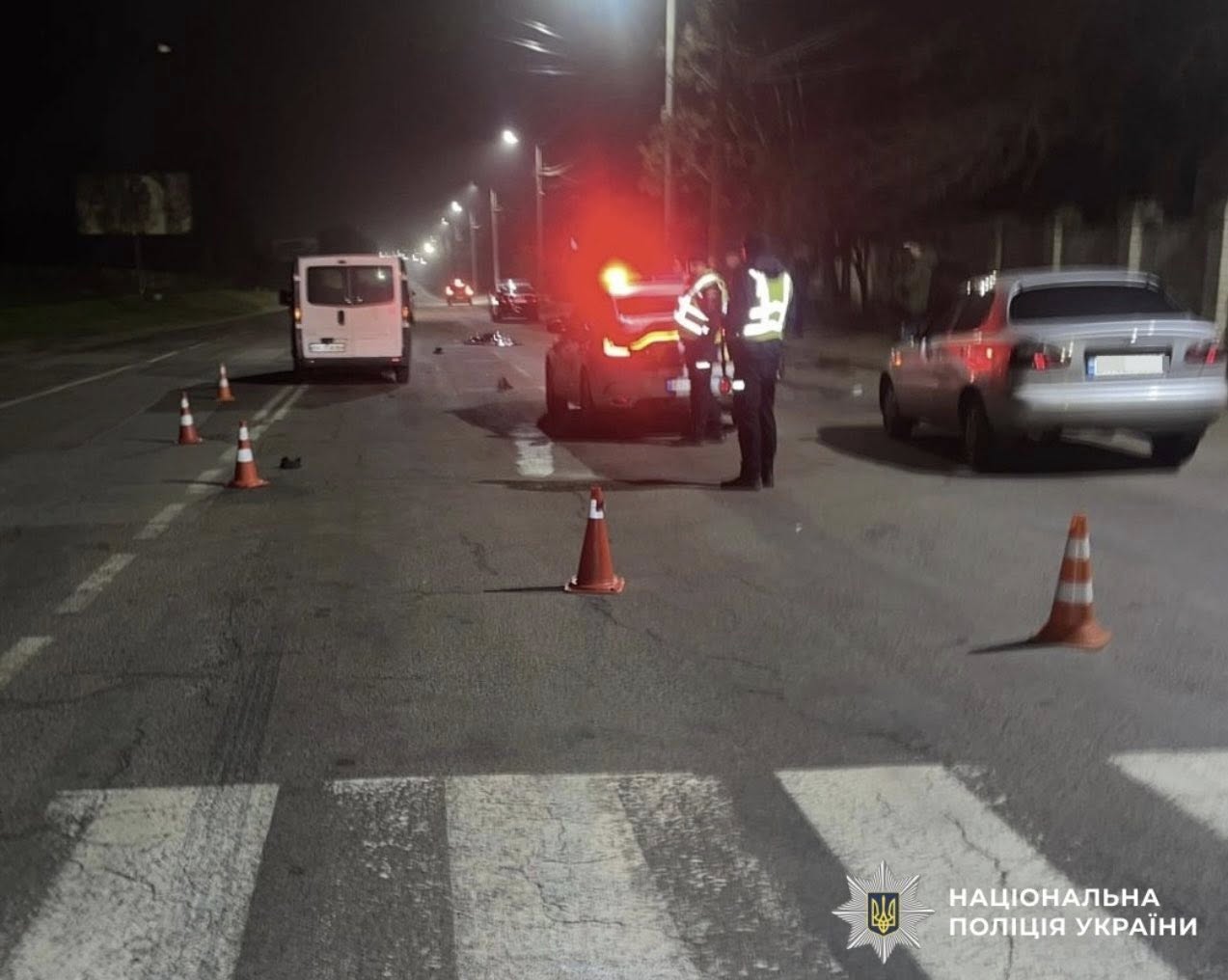 У Кропивницькому жінка загинула під колесами автівки