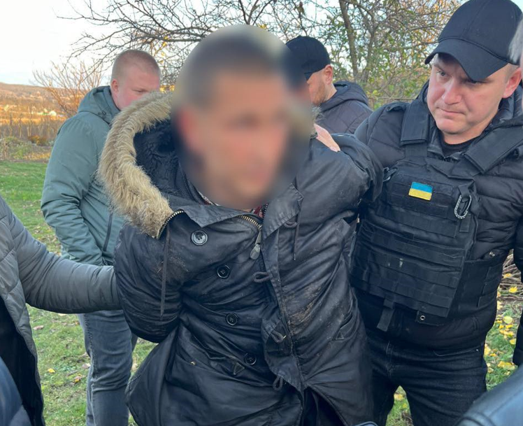 Правоохоронцi за добу затримали зловмисника, який вбив вiйськового на Кiровоградщинi