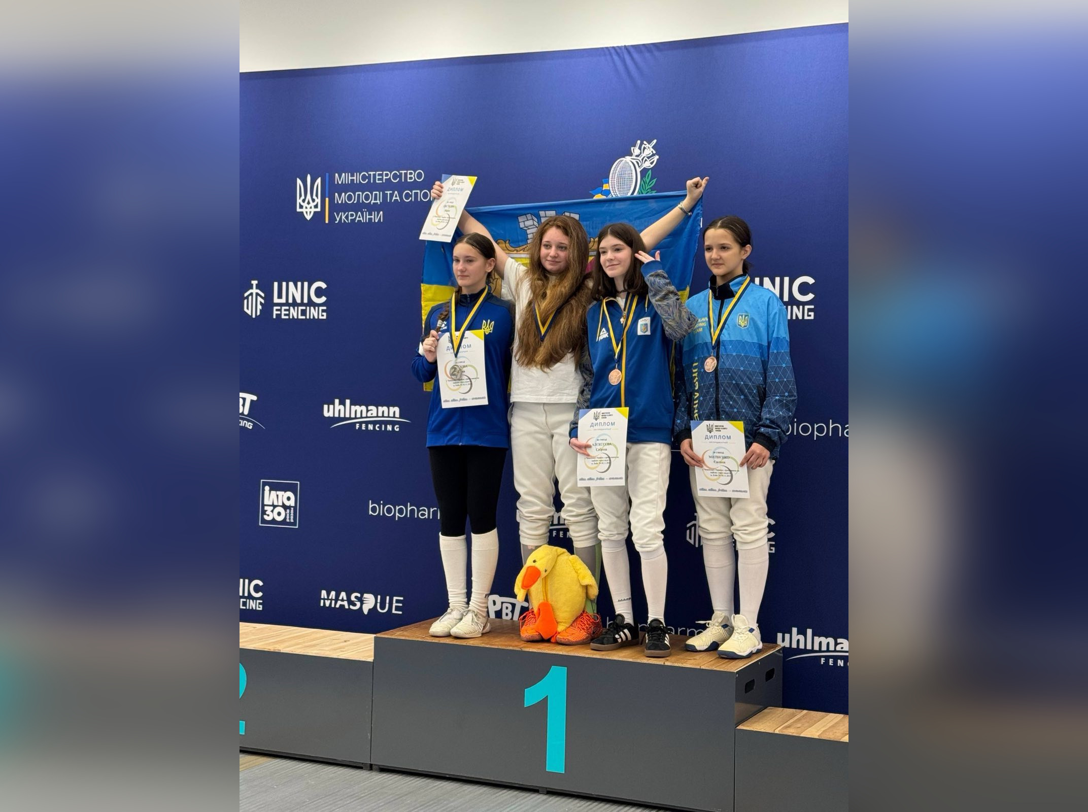 Олександрійська фехтувальниця стала чемпіонкою України