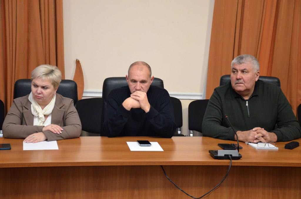 У Кропивницькому обговорили ситуацію, що скалалася в ОКВП “Дніпро-Кіровоград”