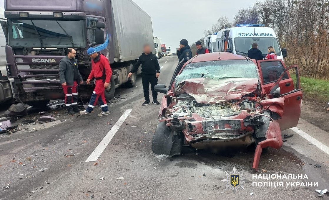 Виїхали на зустрічну: молоді люди загинули в ДТП на Кіровоградщині