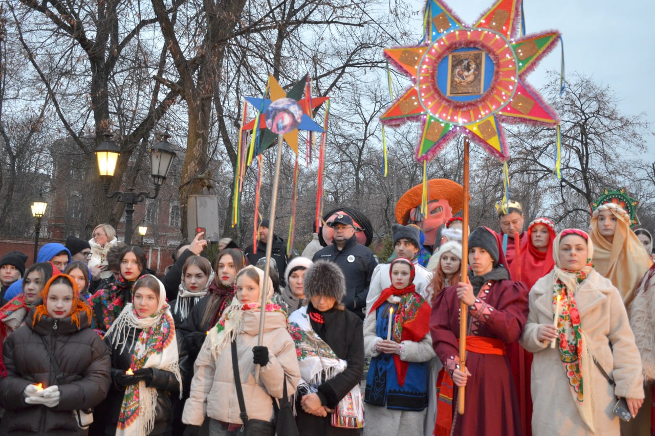 У Кропивницькому колядували на підтримку ЗСУ
